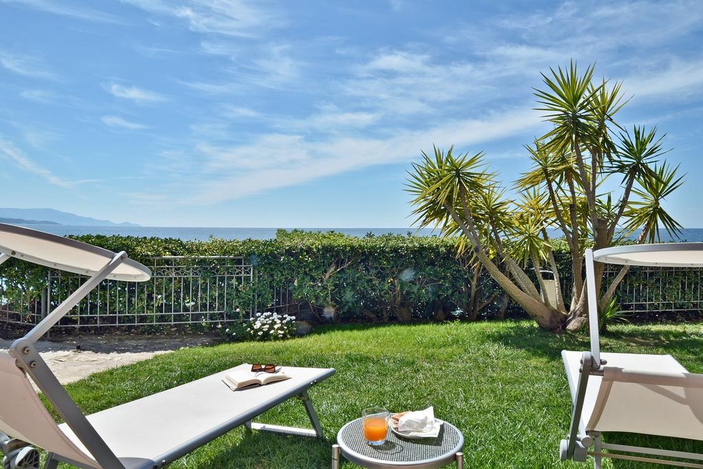 Couette-café Grachira 3*